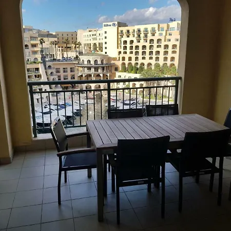 3br Luxury Portomaso Marina Daire