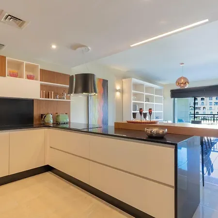 Daire 3br Luxury Portomaso Marina *
